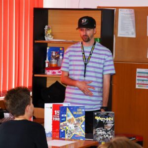 12