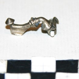 podoaba-de-argint-fibula